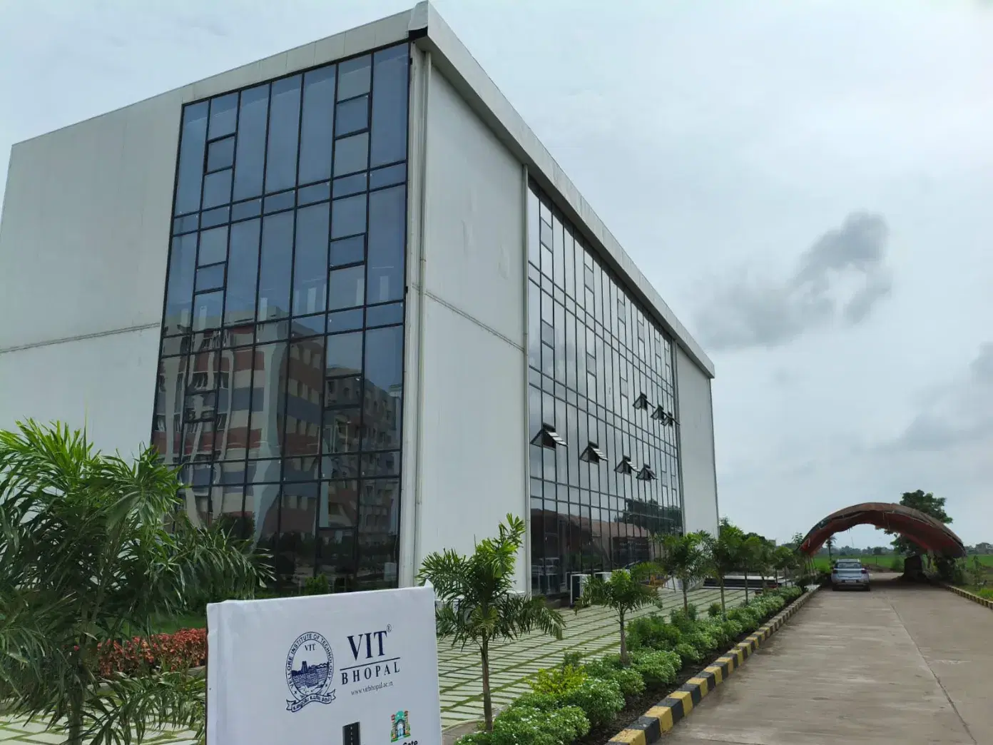 VIT Bhopal Campus photo 18